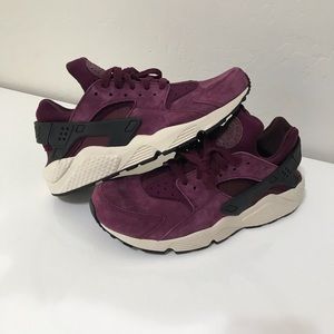 NEW Nike Air Huaraches MENS 9.5